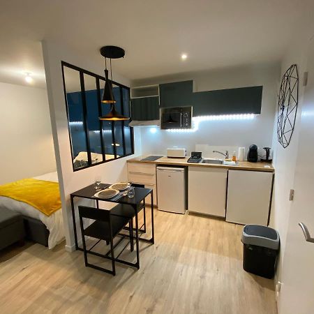 Апартаменты Le Standing - Au Coeur D'Agen - Self Checkin - Wifi - Netflix - Smart Tv - Luqs Fr Экстерьер фото